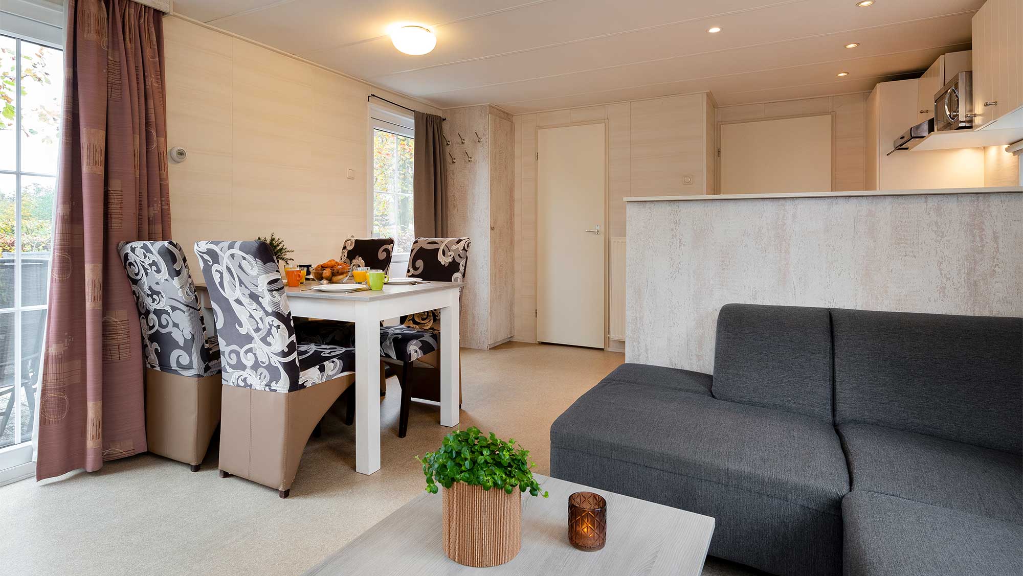 4 pers. chalet Zilvermeeuw op camping Wijde Blick | Molecaten