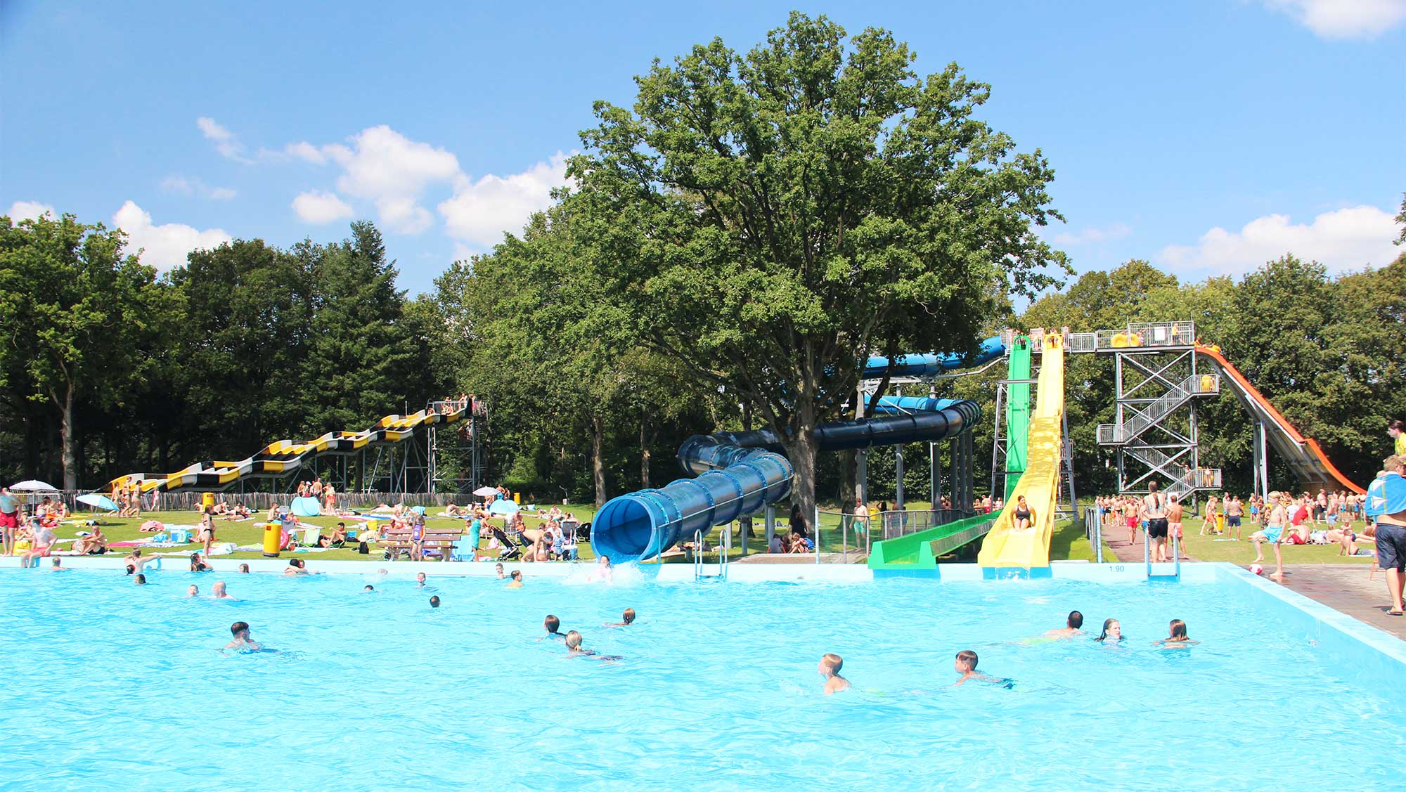 Kinderparken Nederland overzicht; de leukste attractieparken en pretparken voor kinderen - Reisliefde